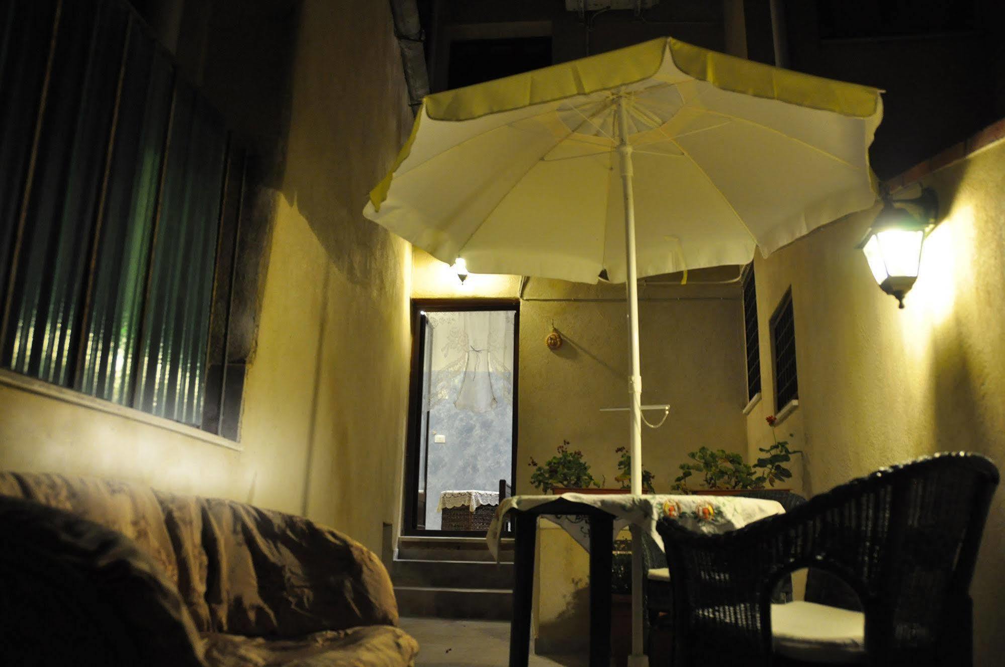 Bed and Breakfast Del Centro Энна Экстерьер фото